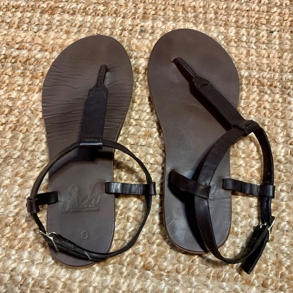 Sseko Chocolate Brown T-Strap Sandal - Picture 1 of 3